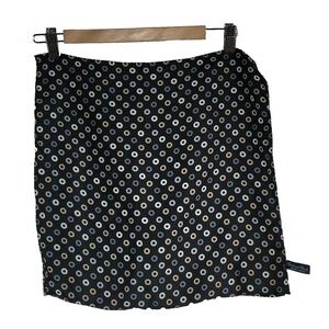 Barbara‎ Blank Blue Silk Pocket Scare Hand Rolled 16 x 16 inches